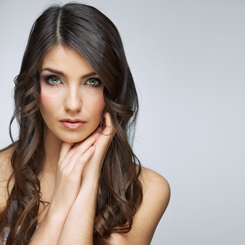 Jak dokáže živý kolagen pomoci zatěžovaným a poškozeným vlasům? - magazín ŽENA V DOMÁCNOSTI